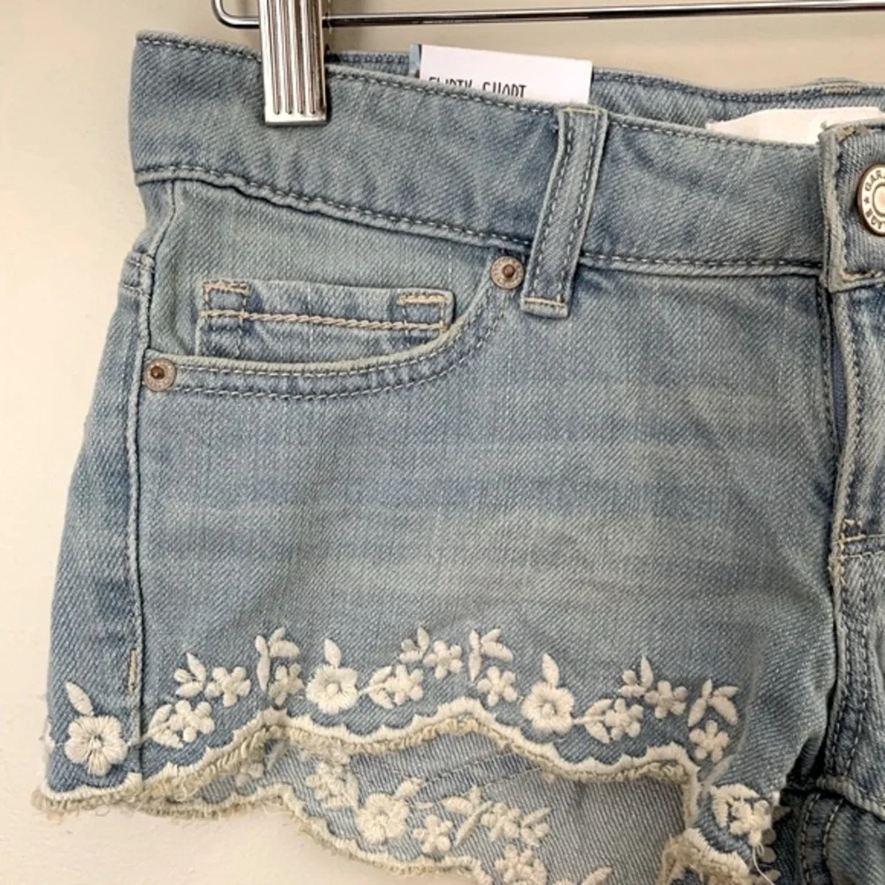Garage size 0 Flirty jean short - Picture 3 of 9
